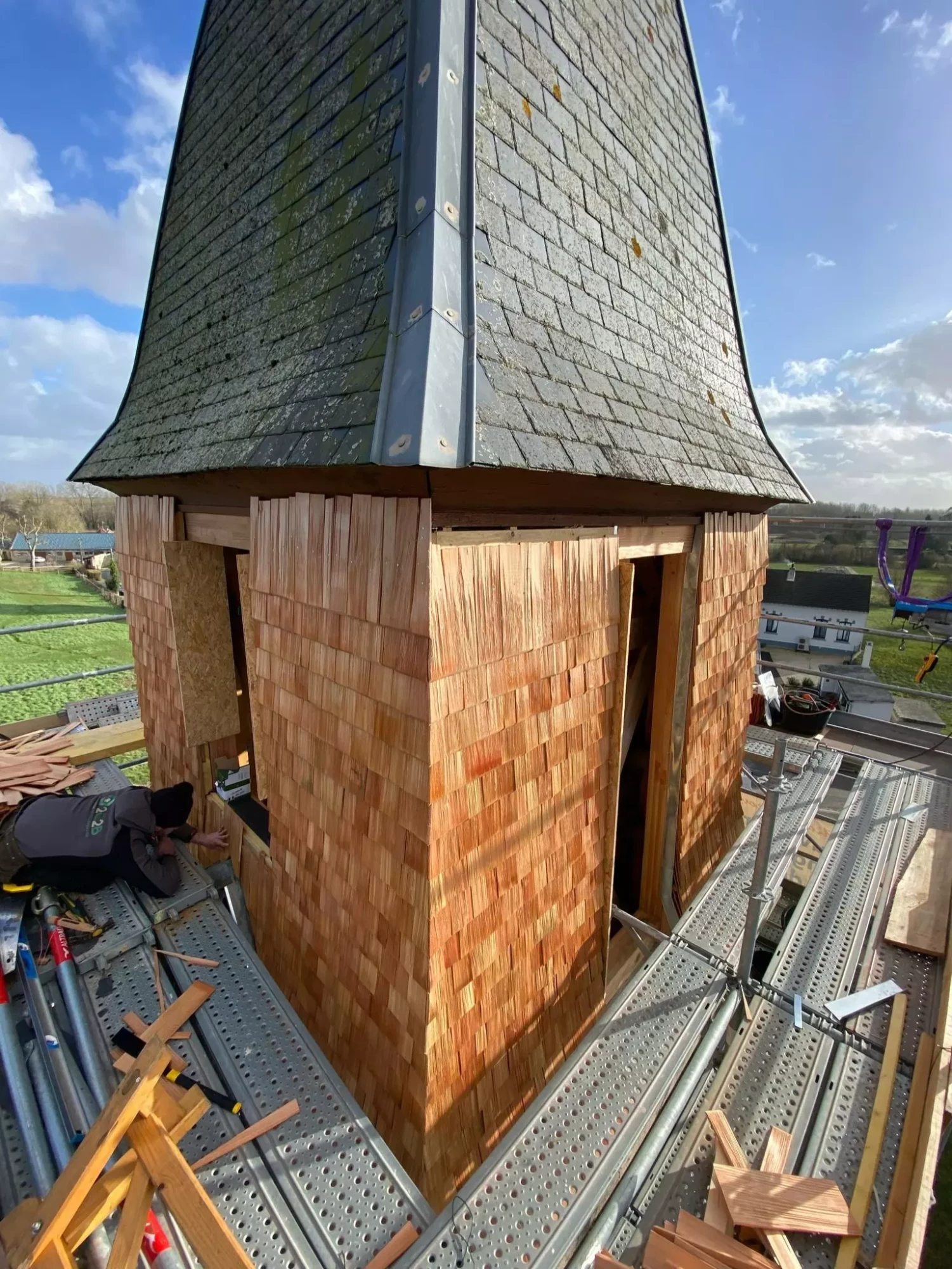 Église_Saint-Médard_Eterpigny_bardage