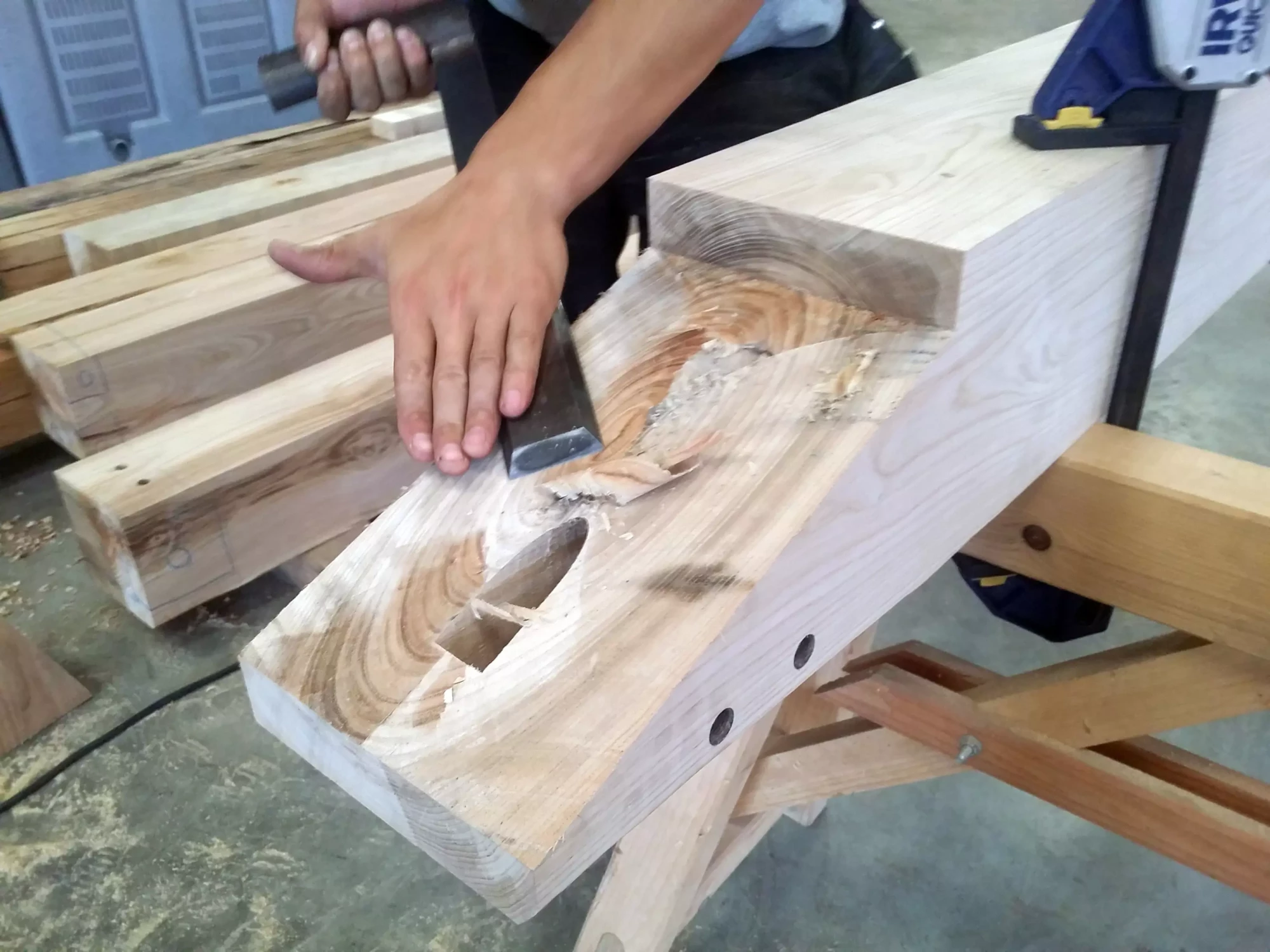 burinage_charpente_2c2b